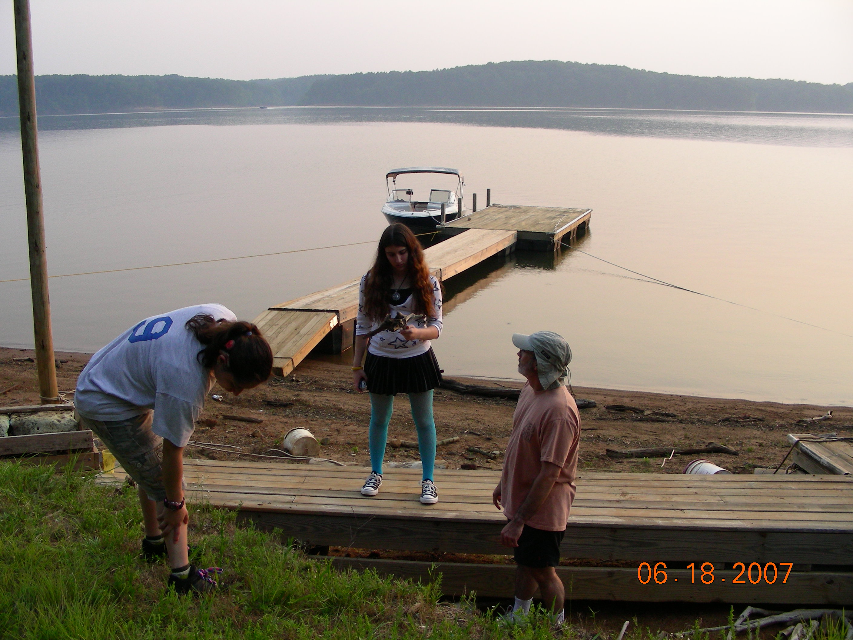 ./2007/Kerr Lake Eagles Nest/June18/DSCN1268.JPG